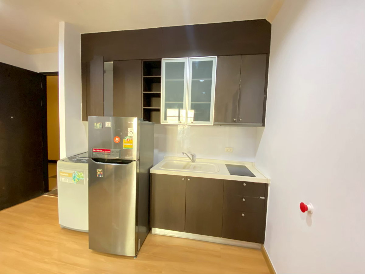 รูป ให้เช่า บ้านกลางกรุง สยาม-ปทุมวัน ห้องสวย ราคาดีมาก เฟอรืครบ ใจกลางเมือง เดินทางสะดวก DS2571 | Line @dstay - รูปที่ 6/8