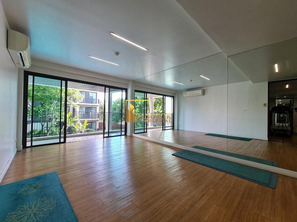 รูป Spacious 3 Bed Luxury Apartment For Rent in Phrom Phong - BR20176AP - รูปที่ 35/37