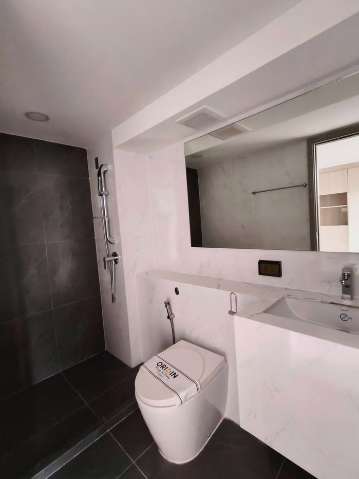 รูป #ขายดาวน์ 𝑶𝒓𝒊𝒈𝒊𝒏 𝑷𝒍𝒖𝒈 & 𝑷𝒍𝒂𝒚 ศรีนครินทร์ ห้อง 𝗗𝘂𝗼 𝗦𝗽𝗮𝗰𝗲 #พร้อมโอน - รูปที่ 6/8