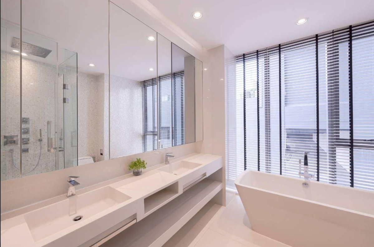 picture Vittorio. 2bed 138sqm. Line id: @pfagent - 18/21