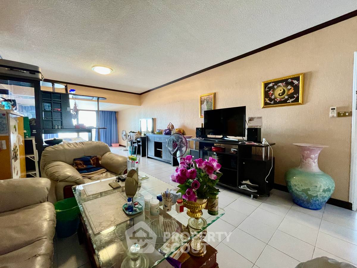รูป คอนโด 1-ห้องนอน ที่ เมโทร จอมเทียน คอนโดเทล ใกล้ หาดจอมเทียน (ID 1000339) - รูปที่ 8/13