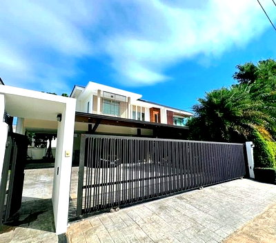 เช่าบ้านเดี่ยว นิคมอัญธานี (เจมโมโปลิส) : HR3334ปล่อยเช่าคฤหาสน์หรูหลังมุม พร้อมสระว่ายน้ำส่วนตัว Perfect Masterpiece Sukhumvit 77 – Suvarnabhumi | ตกแต่ง Modern Luxury พร้อมเข้าอยู่