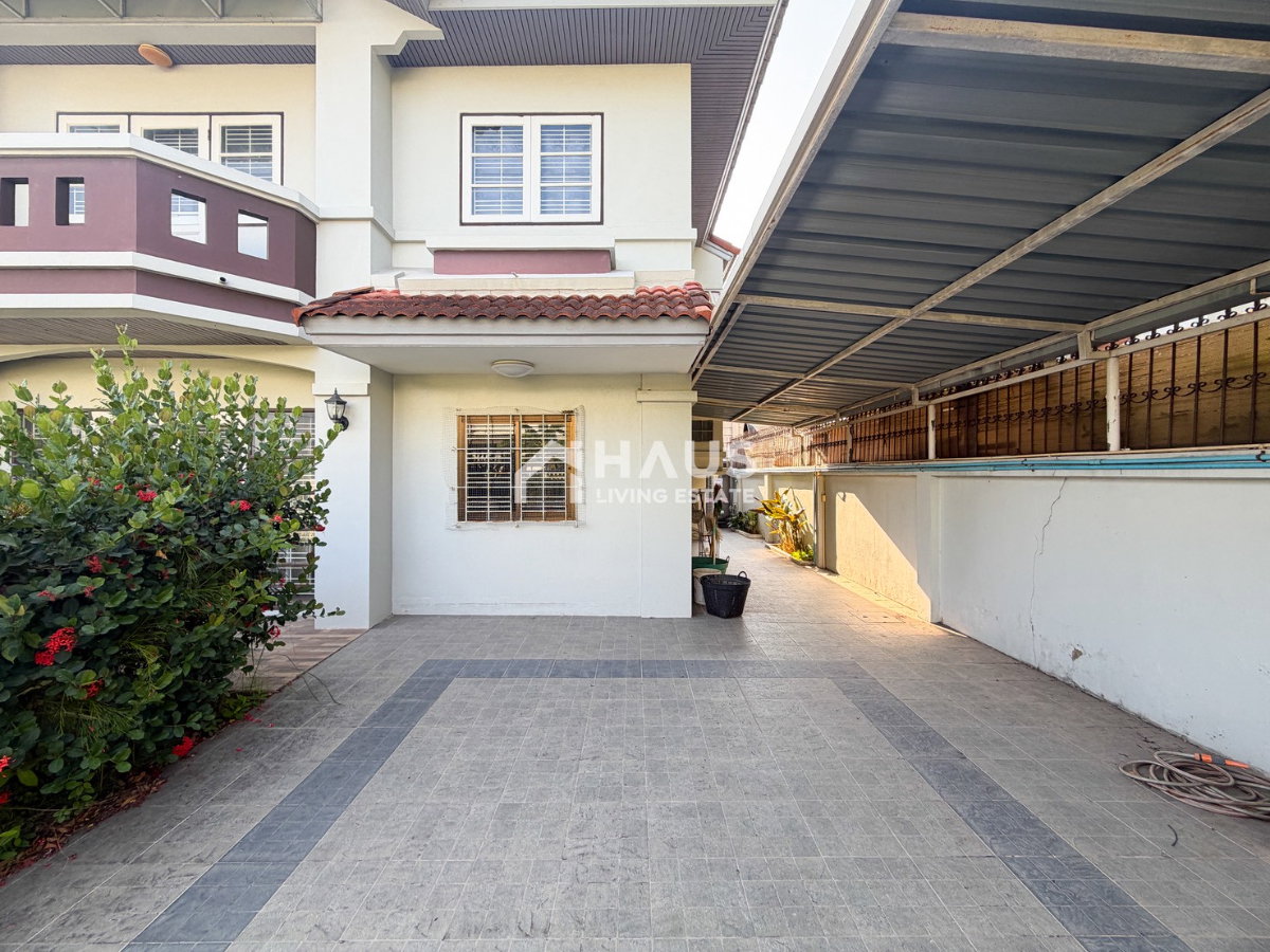 picture Baan Manlika / 4 Bedrooms #HPHU061 - 2/28