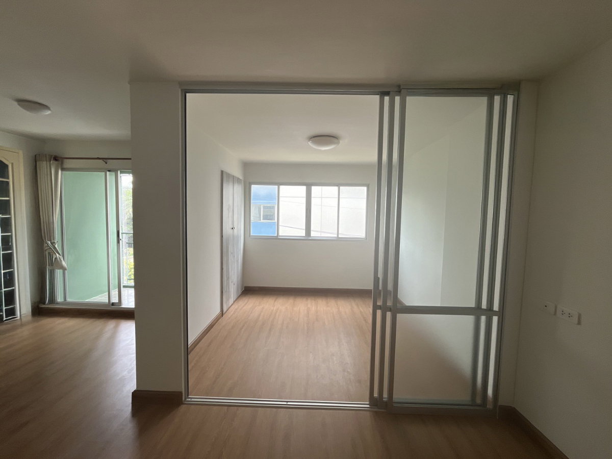 รูป BB 12116 : ลุมพินี คอนโดทาวน์ ชลบุรี - สุขุมวิท - รูปที่ 4/7