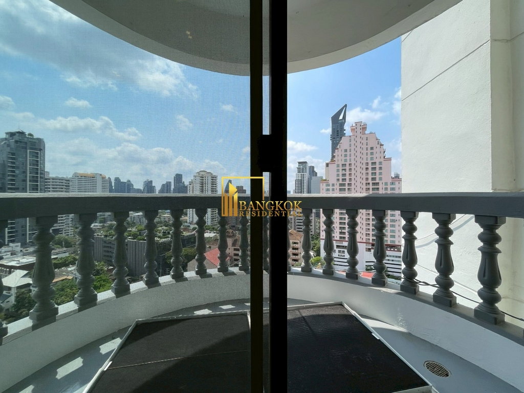 รูป Royal Castle | Lovely 3 Bed Condo For Rent in Phrom Phong - BR61260CD - รูปที่ 3/39