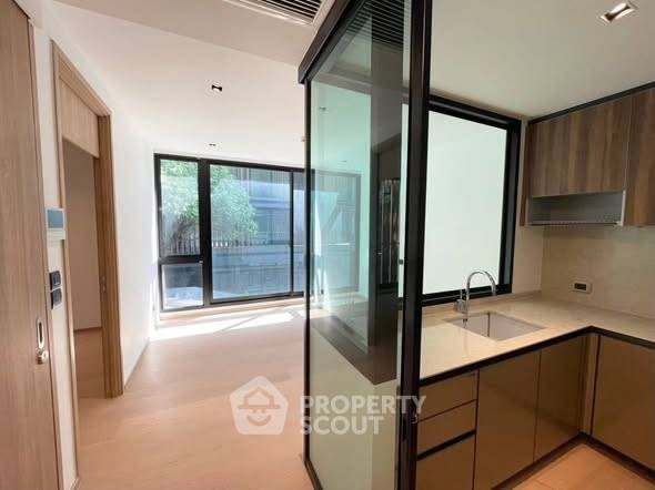 รูป คอนโด 1-ห้องนอน ที่ เฉลิมนิจ อาร์ท เดอ เมซง ใกล้ BTS ทองหล่อ (ID 2755936) - รูปที่ 1/8