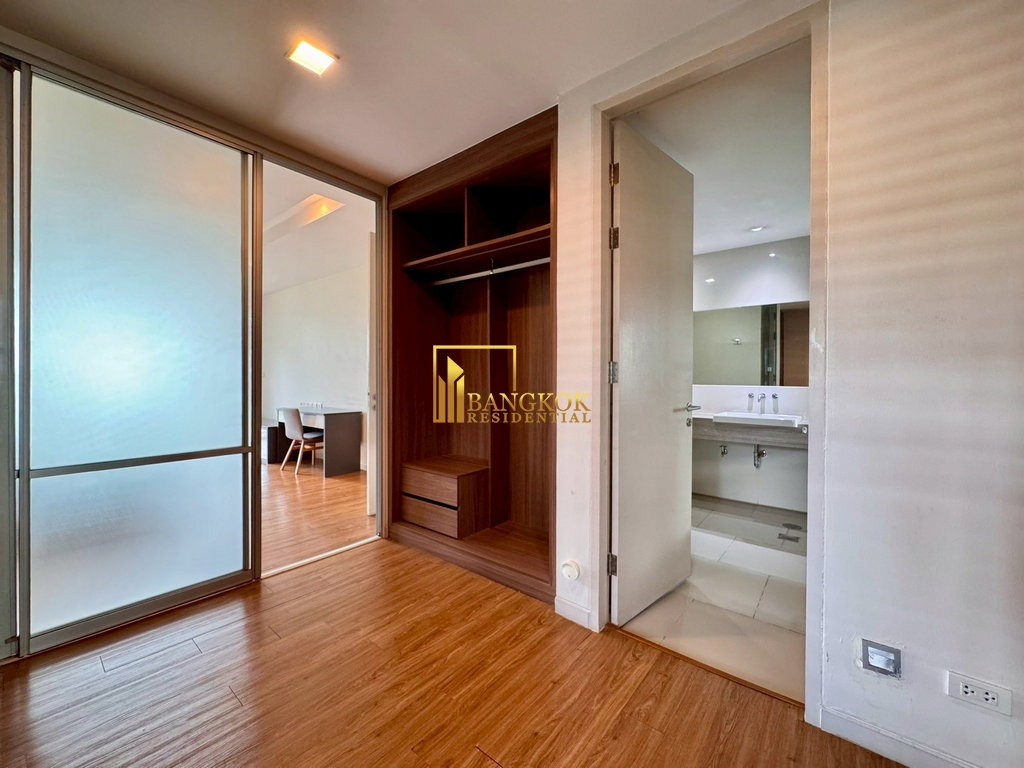 รูป Spacious 3 Bed Luxury Apartment For Rent in Phrom Phong - BR20176AP - รูปที่ 27/37