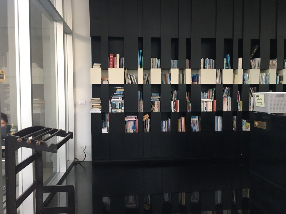 รูป LINE : @thebrokerage ให้เช่าคอนโด The Room รัชดา-ลาดพร้าว 2ห้องนอน 1ห้องน้ำ 62 ตรม. ใกล้ MRT สายสีน้ำเงิน และสีเหลือง 22,000 บ. - รูปที่ 13/14