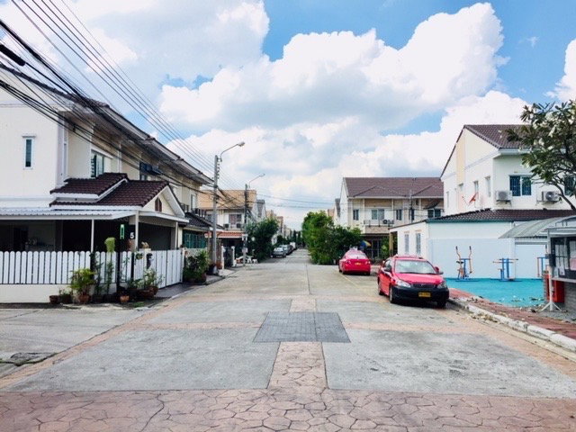 รูป พฤกษาทาวน์ สุขุมวิท-เทพารักษ์ กม.1 มี 4 ห้องนอน ใกล้ BTS สำโรง MRT ทิพวัล อิมพีเรียล เซนต์โยเซฟทิพวัล อัสสัมชัญสมุทรปราการ - รูปที่ 12/14