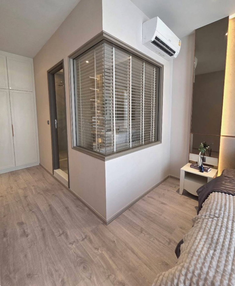 picture RHYTHM EKKAMAI               ESTATE  - 8/11