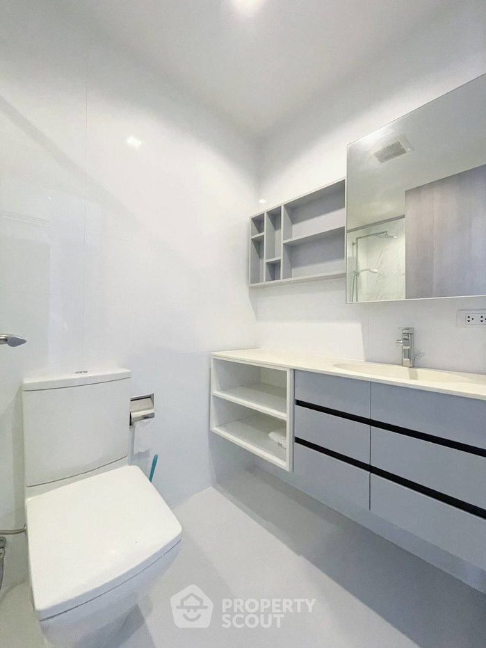 รูป คอนโด 1-ห้องนอน ที่ เอช คิว ทองหล่อ ใกล้ BTS ทองหล่อ (ID 1159464) - รูปที่ 2/7