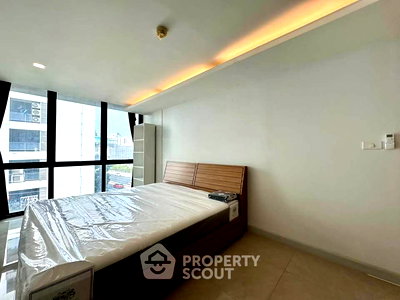 คอนโดให้เช่า : คอนโด 1-ห้องนอน ที่ โซซิโอ ร่วมฤดี ใกล้ BTS นานา (ID 2738255)