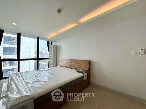 คอนโด 1-ห้องนอน ที่ โซซิโอ ร่วมฤดี ใกล้ BTS นานา (ID 2738255)