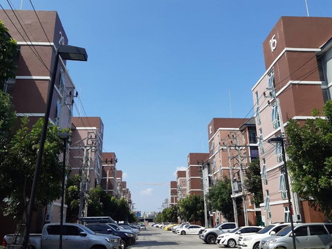 AT  1713   :     ไมอามี่ บางปู