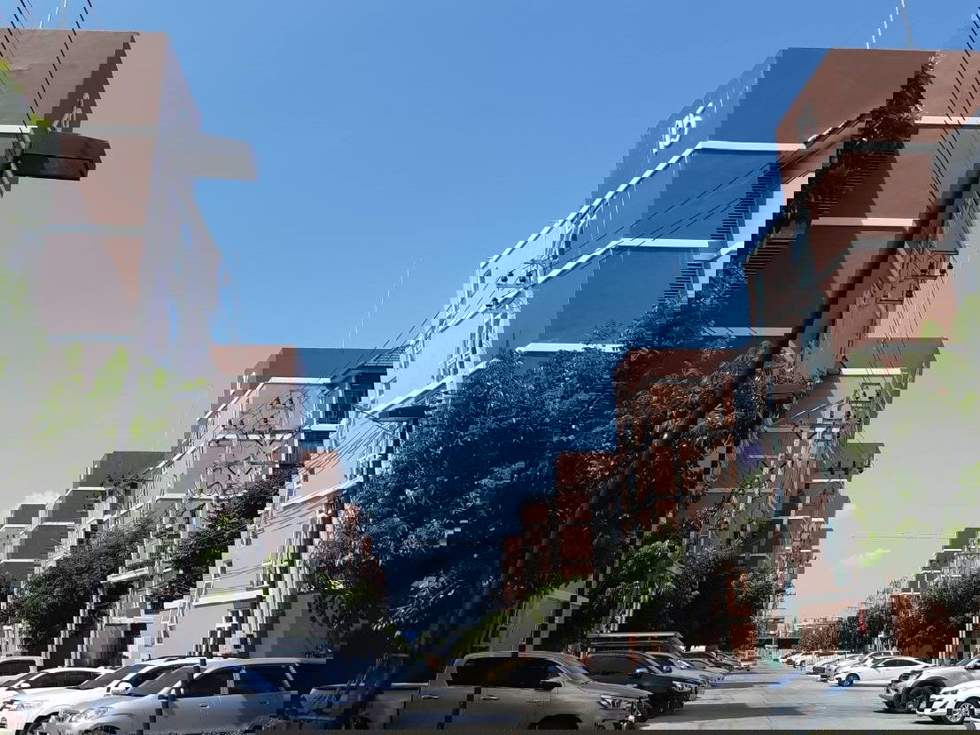 รูป AT  1713   :     ไมอามี่ บางปู - รูปที่ 1/39