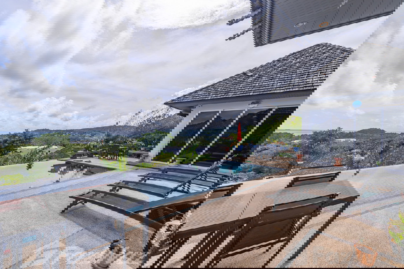 รูป วิลล่าให้เช่า 5 ห้องนอน ในโครงการ เดอะ วิลล่า โอเวอร์ลุค ลายัน 1651402 - รูปที่ 24/26