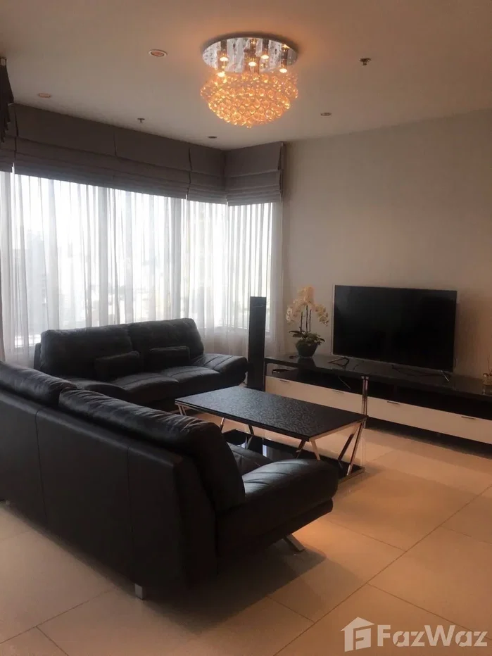 รูป คอนโดให้เช่า 2 ห้องนอน ในโครงการ ดิ เอ็มโพริโอ เพลส 6129156 - รูปที่ 1/16