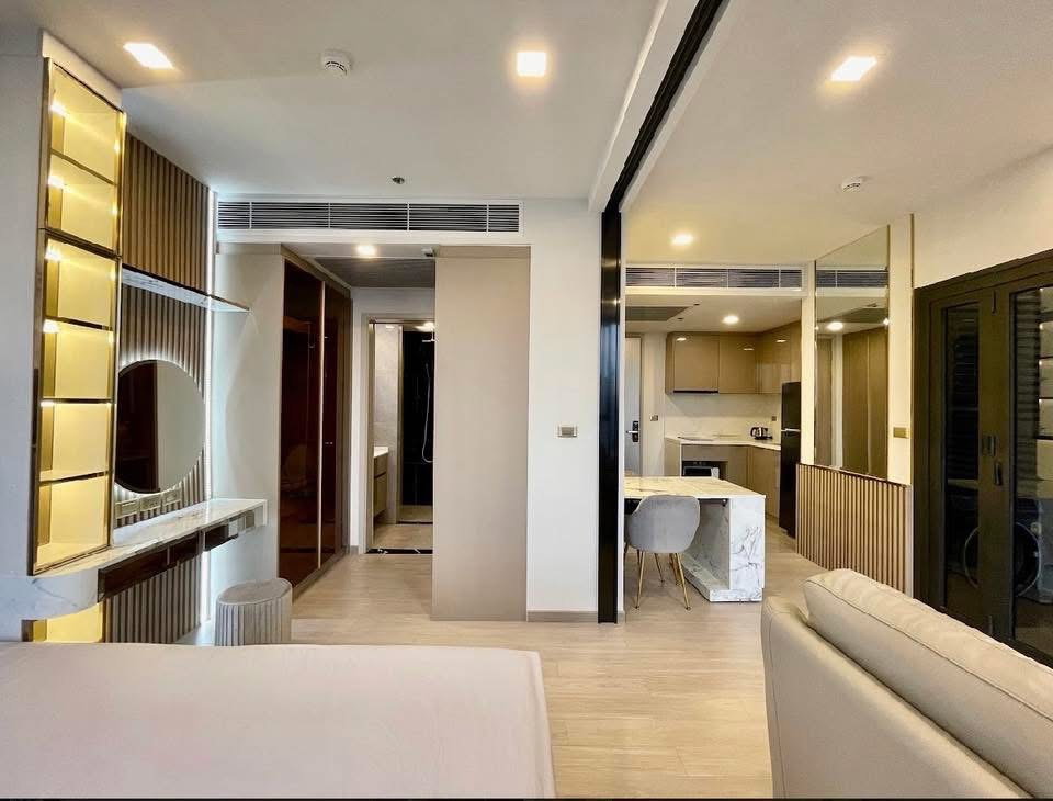 รูป 🌟ให้เช่า คอนโด one 9 five ตึกA ชั้น28  1 Bedroom Deluxe ขนาด 40.5 ตร.ม. วิวสวยมาก ติด MRT พระราม 9 คอนโดใหม่ เฟอร์นิเจอร์ครบ พร้อมย้ายเข้าอยู่🌟 - รูปที่ 5/6