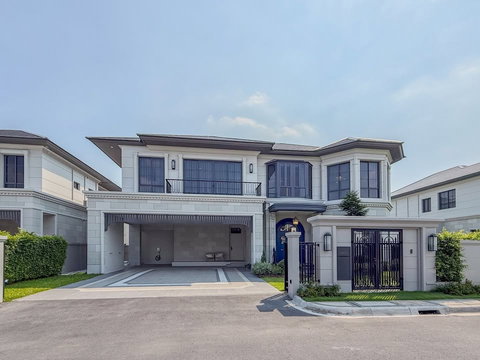 House for Rent at Narasiri Krungthep Kreetha (D6809016)