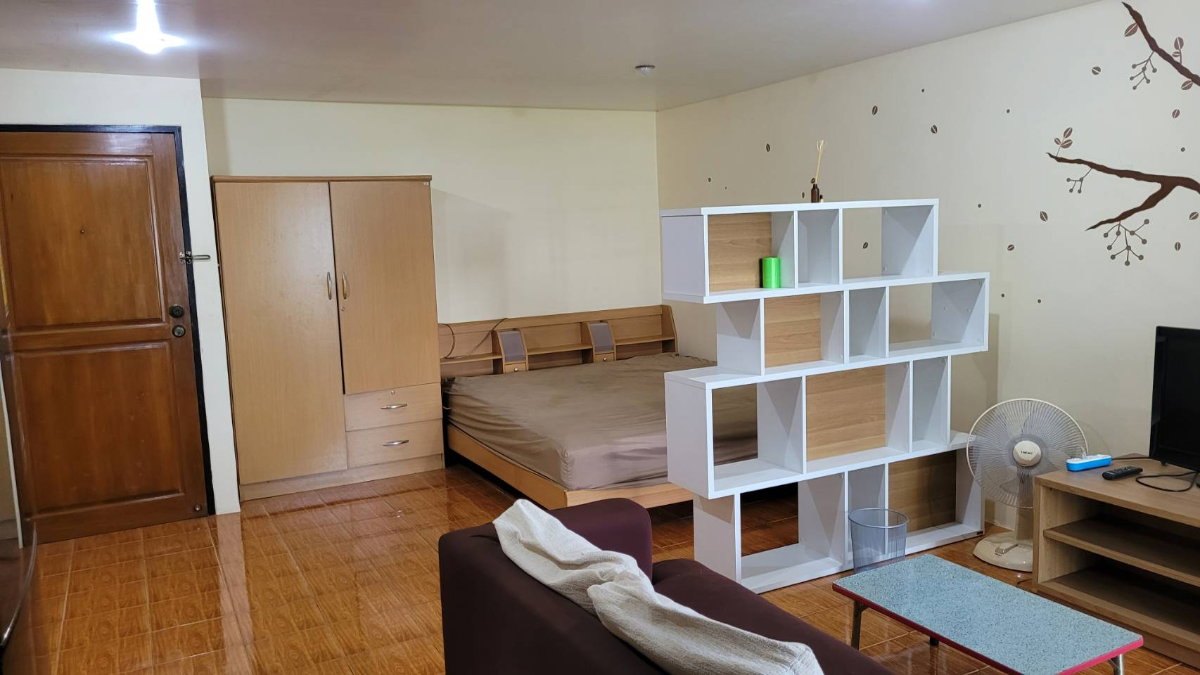 รูป 🌿 ห้องกว้าง 40 ตร.ม. อยู่สบาย ไม่แออัด ผนังหนา เงียบสงบ มีความเป็นส่วนตัวสูง ร่มรื่น วิวสวน 🐦 | ใกล้ BTS พระโขนง 200ม. - รูปที่ 3/7