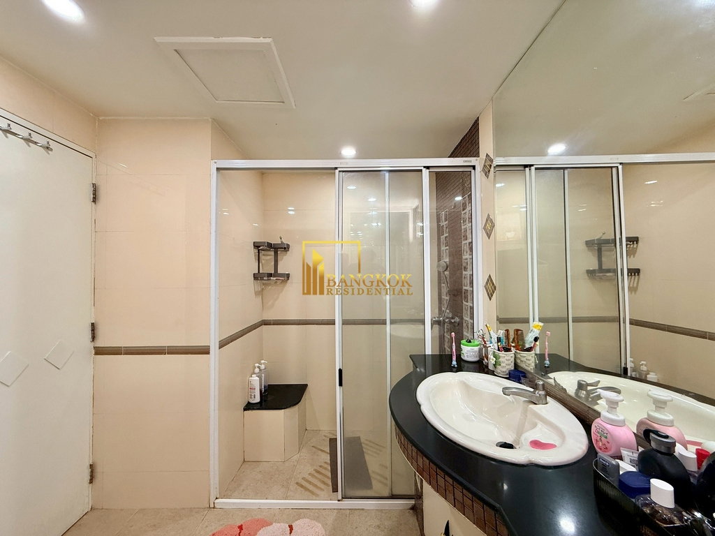 รูป President Park | Large 2 Bedroom Condo in Sukhumvit 24 - BR60846CD - รูปที่ 22/41