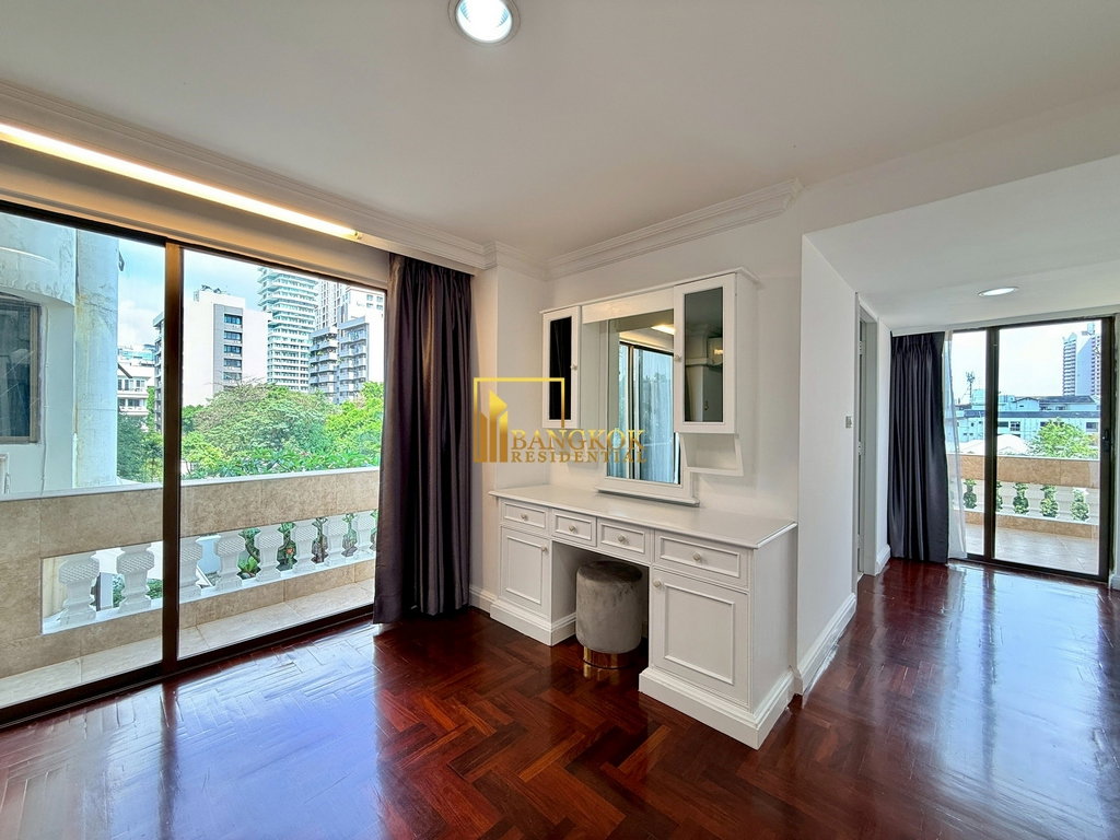 รูป Elegant 4 Bedroom Penthouse Apartment in Phrom Phong - BR20104AP - รูปที่ 44/61
