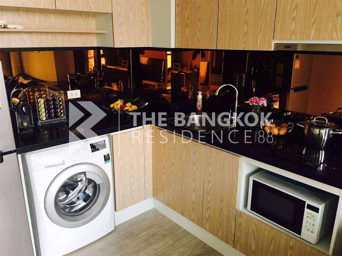 picture UP Ekamai Great price, prime location - 4/9