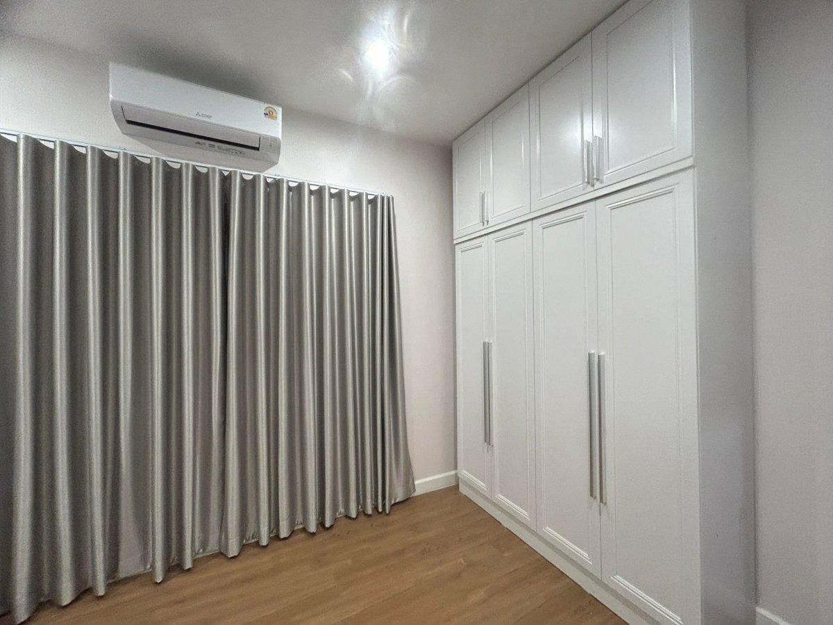 picture Grandio Phetkasem 81 for rent  ready to move in - 6/18