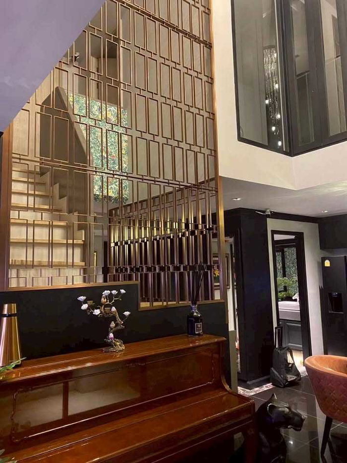 รูป LTH14739 – Condo for Sale | Na Vara Residence Duplex | 182 sqm | 3 Bedrooms | Luxury Duplex Spacious Layout Prime Location | 45,000,000 THB - รูปที่ 3/5