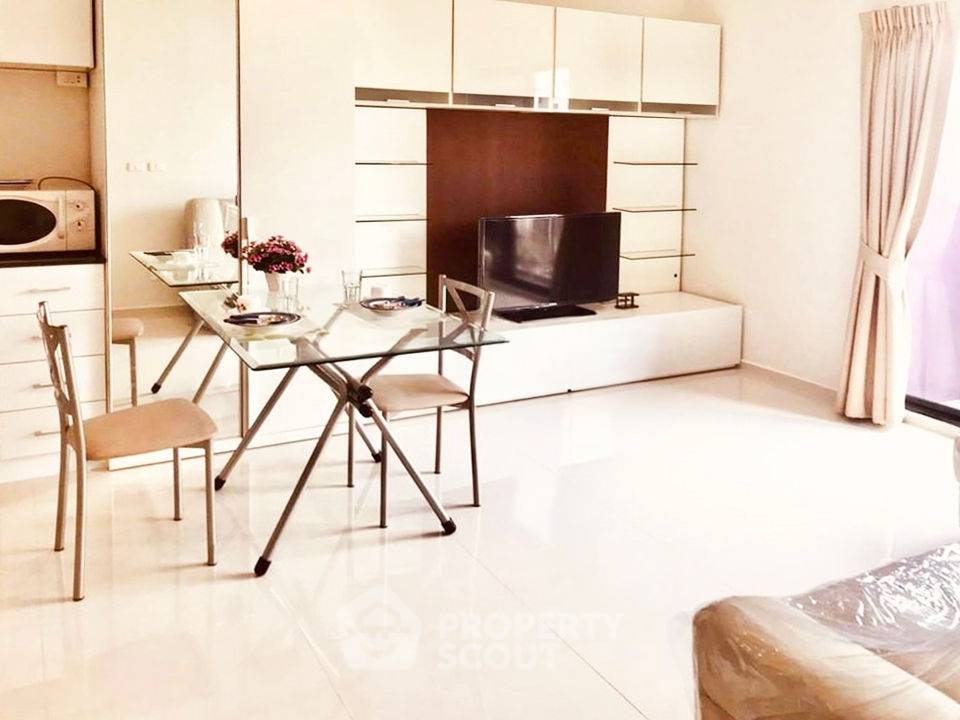 รูป คอนโด 1-ห้องนอน ที่ โนเบิล รีวิล เอกมัย ใกล้ BTS เอกมัย (ID 2744546) - รูปที่ 2/9