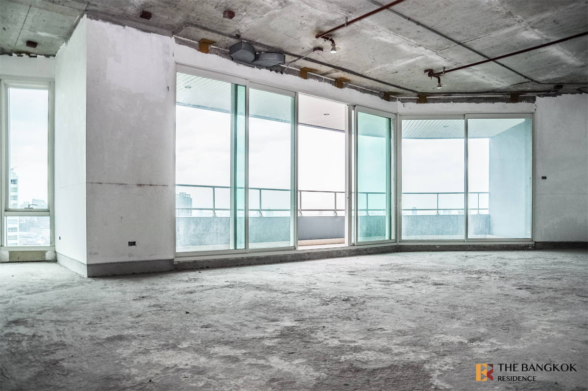 picture Live the Luxury Style in a High-potential Location Watermark Chaophraya River - 9/10