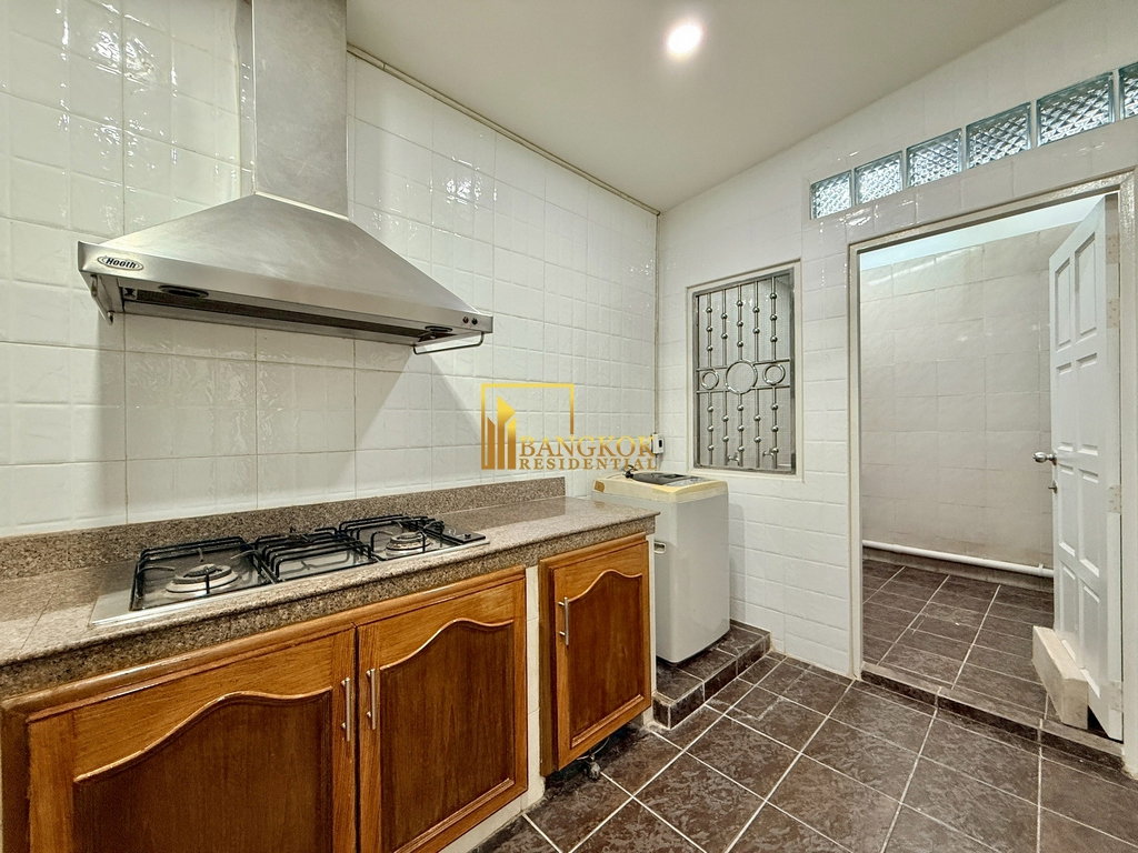 picture Baan Klang Krung Thonglor | Charming 4 Bedroom Townhouse - BR8694TH - 8/46