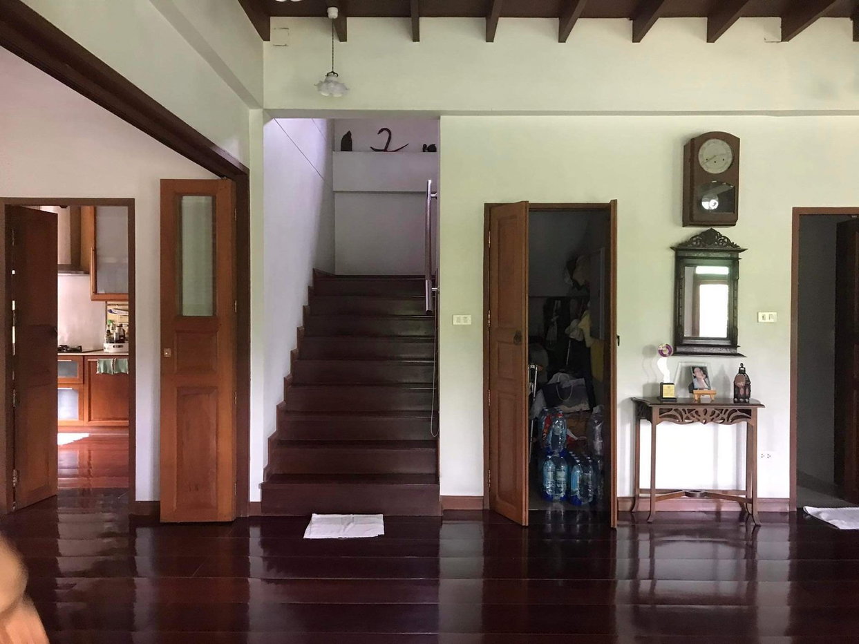 รูป LTHC7032 – Land with 2 Traditional Houses FOR SALE in Onnut 6 beds 7 baths 620 sq.M. Near BTS Onnut station ONLY 46 MB - รูปที่ 5/7