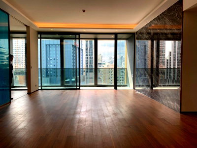 ขายคอนโด : LTHC7433 – The Estelle FOR SALE 2 beds 2 baths size 143.5 Sq.M.Near BTS Phrom Phong station ONLY 44 MB