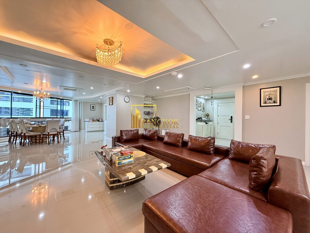 รูป President Park | Large 2 Bedroom Condo in Sukhumvit 24 - BR60846CD - รูปที่ 2/41