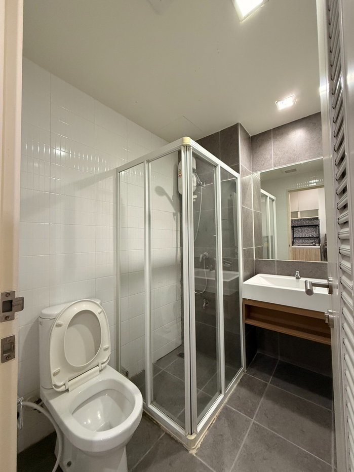 picture H2  Wood   Condo    For   Rent - 10/10