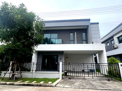 บ้านเดี่ยวให้เช่า : เช่าบ้าน Centro Donmueng-Chaengwattana/เซนโทร ดอนเมือง-แจ้งวัฒนะ (D6808042) ID Line : @baan88