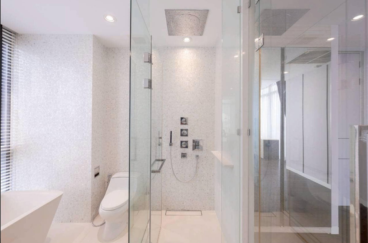 picture Vittorio. 2bed 138sqm. Line id: @pfagent - 17/21