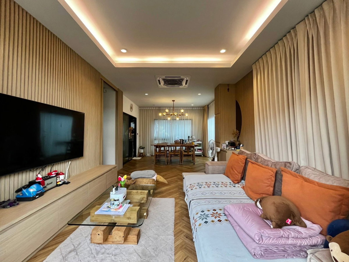 picture For rent Setthasiri Rama5 4 bed 3 bath - 3/9