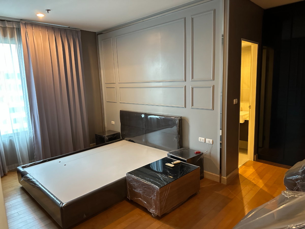 รูป ขายคอนโดหรูใจกลางเมือง Villa Asoke ชั้น 41 เนื้อที่ 125.42 ตร.ม. ราคาขาย 20M - รูปที่ 6/10