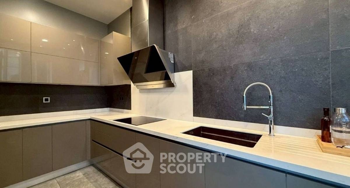 รูป คอนโด 4-ห้องนอน ที่ ดิ เอส แอท สิงห์ คอมเพล็กซ์ ใกล้ MRT เพชรบุรี (ID 997976) - รูปที่ 9/24