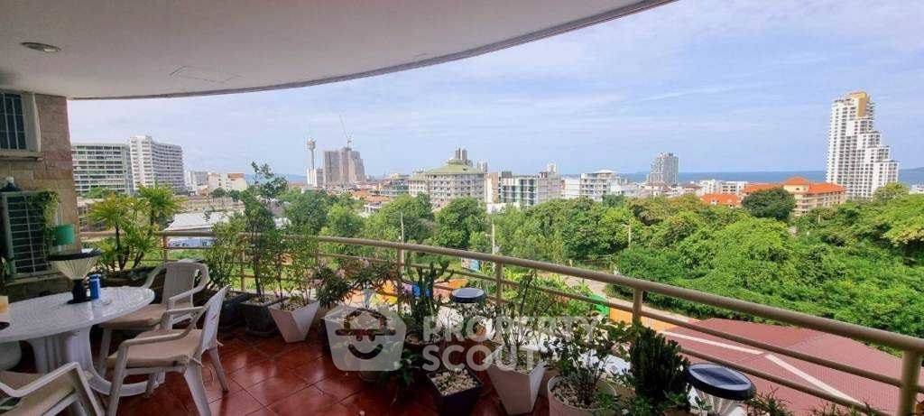 รูป คอนโด 3-ห้องนอน ที่ เอคเซคคิวทิฟ เรสซิเดนซ์2 4 พระตำหนัก ใกล้ ถนนพระตำหนัก พัทยา (ID 2155793) - รูปที่ 13/21