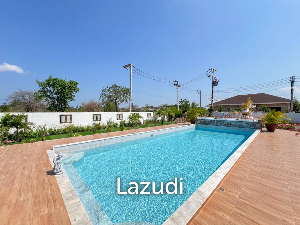 picture 4 Bedroom Detached Home on 4-2-74 Rai  in Hua Hin - 7/131