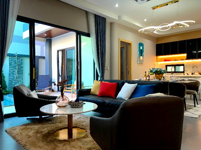 Houses for sale Wat Phra Yai : Luxury Pool Villa Pattaya 4BR Private Pool Near Walking Street