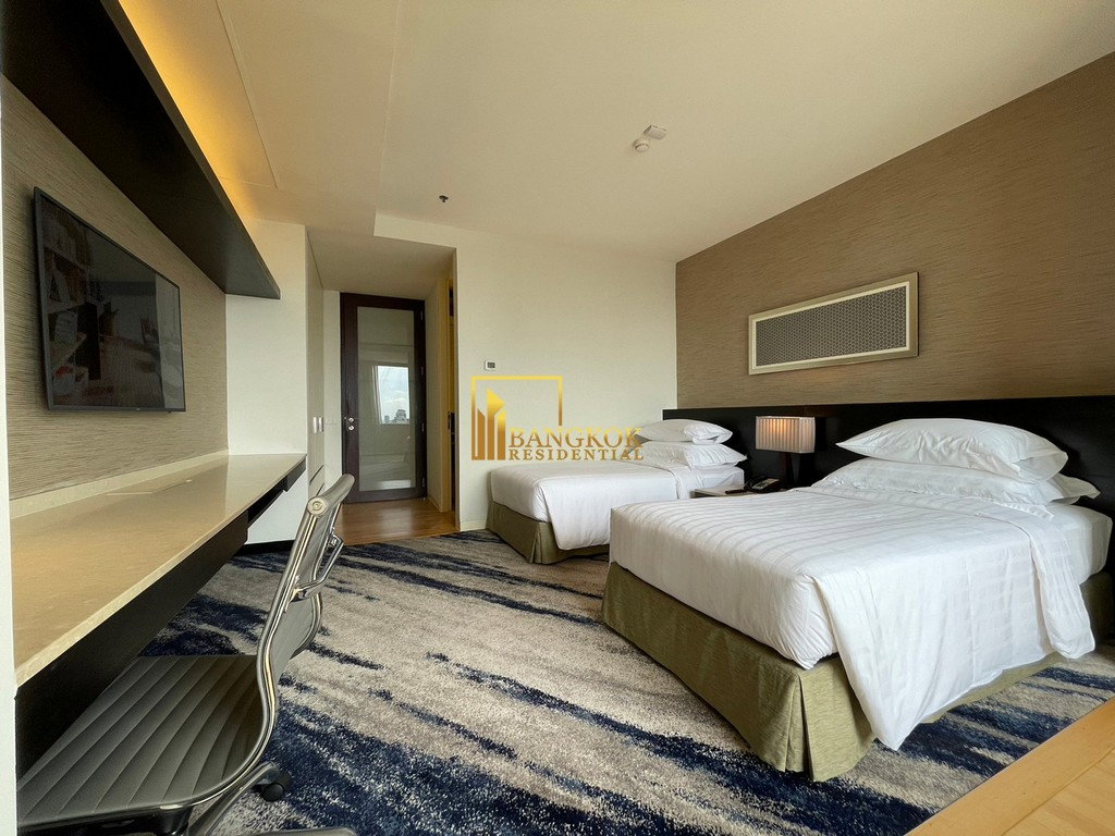 รูป Luxurious 2 Bedroom Serviced Apartment in Phrom Phong Area - BR7096SA - รูปที่ 23/41