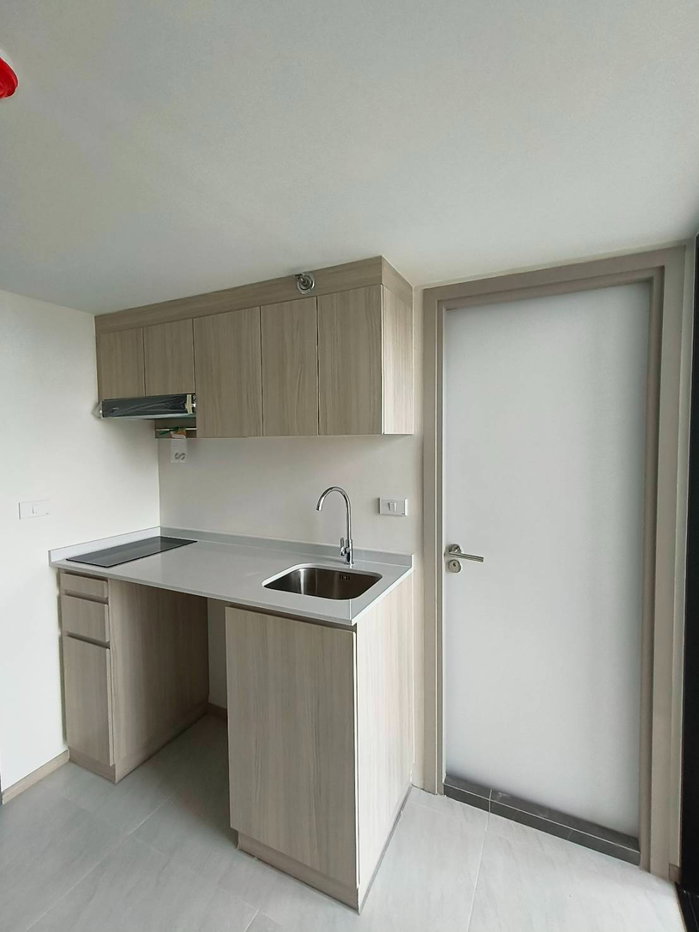 รูป #ขายดาวน์ 𝑶𝒓𝒊𝒈𝒊𝒏 𝑷𝒍𝒖𝒈 & 𝑷𝒍𝒂𝒚 ศรีนครินทร์ ห้อง 𝗗𝘂𝗼 𝗦𝗽𝗮𝗰𝗲 #พร้อมโอน - รูปที่ 5/8