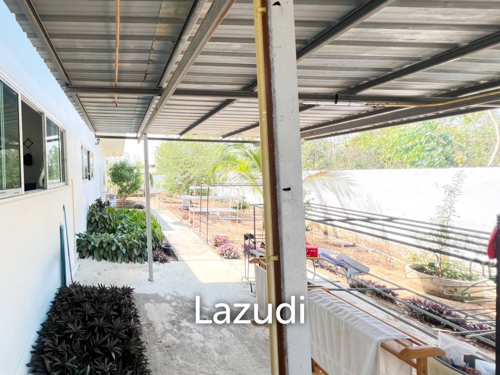 picture 4 Bedroom Detached Home on 4-2-74 Rai  in Hua Hin - 130/131