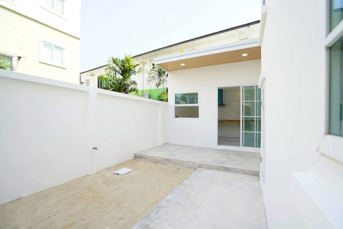 รูป ขาย ทาวน์โฮมแฝด 3 ชั้น หลังริม  รีโนเวทใหม่  สไตล์มินิมอล   #หมู่บ้านลภาวัน 17  ราชพฤกษ์  ใกล้เซ็นทรัล เวสเกต - รูปที่ 14/29