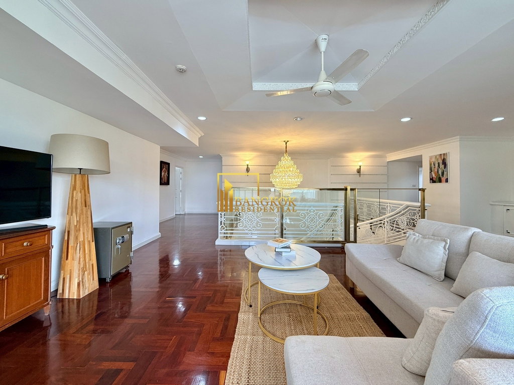 รูป Elegant 4 Bedroom Penthouse Apartment in Phrom Phong - BR20104AP - รูปที่ 27/61