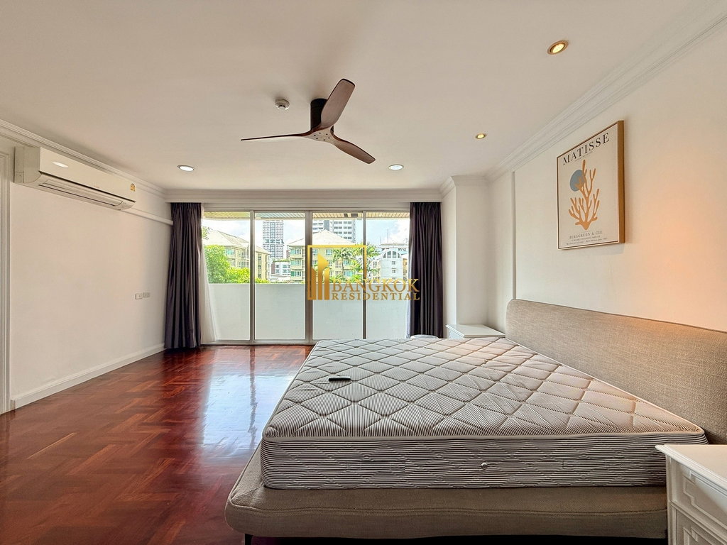 รูป Elegant 4 Bedroom Penthouse Apartment in Phrom Phong - BR20104AP - รูปที่ 28/61